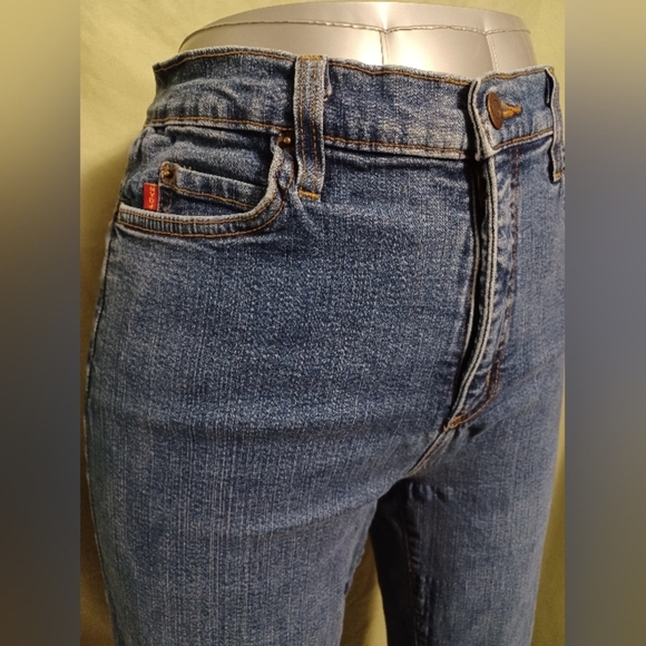 NYDJ Flare & Wide Leg Tummy Tuck Blue Jeans - Picture 5 of 10